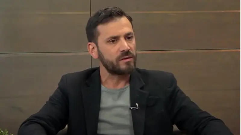 אלירז שדה (צילום יוטיוב/ עכשיו 14)