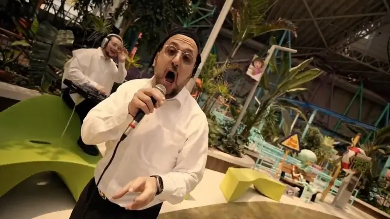 No description available