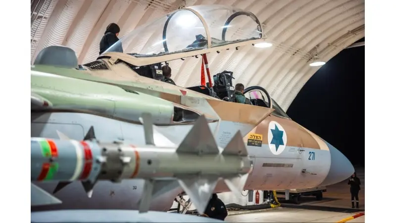 F16, הצוות קורקע לשלושה שבועות., צילום: דובר צה"ל