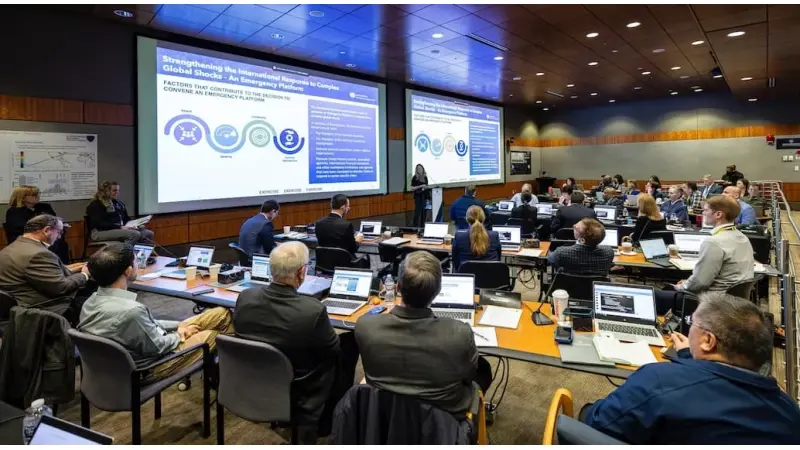 מסלול הפגיעה האפשרי של האסטרואיד ההיפותטי. קרדיט: NASA/FEMA