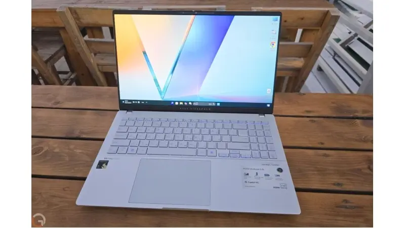 נייד Vivobook S 15 (S5507) (צילום: יאן לנגרמן, גאדג’טי)